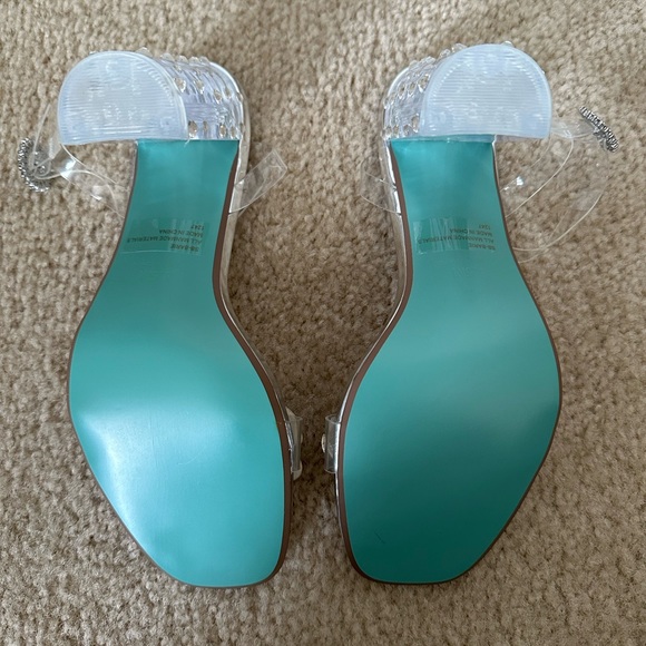 ⭐️NWT⭐️ Betsy Johnson Bride Heels • Rhinestone • Size 8.5 - Picture 6 of 7